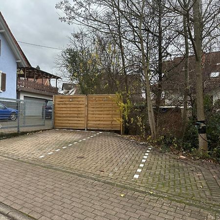 Studio-Apartment Mit Garten, Parkplatz & Kueche Offenburg Dış mekan fotoğraf